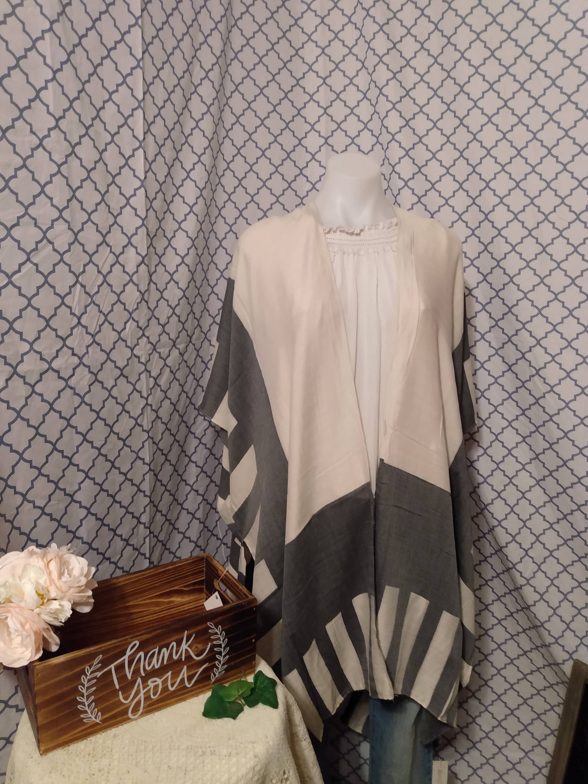 Kimono image 1