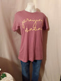 Praying mama graphic tee  image 0