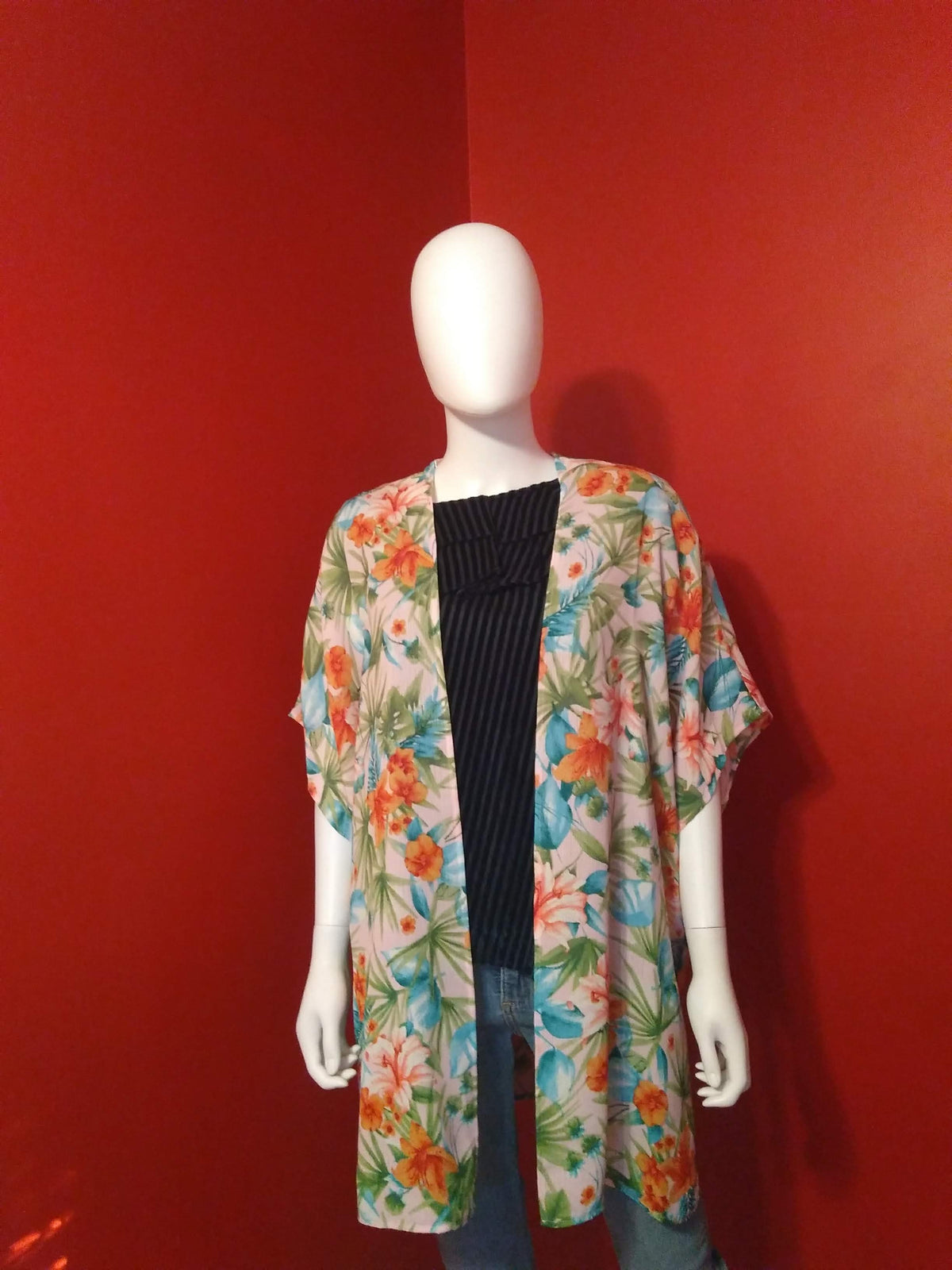Blush Green Leaves Kimono image 0